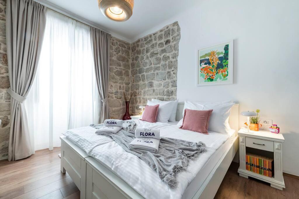 Flora-Heartbeat Old City Three Bedrooms Apartment Dubrovnik Exteriör bild