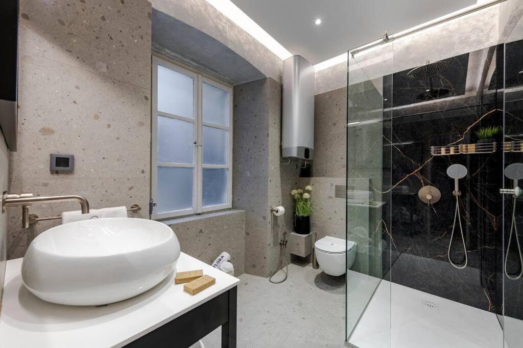 Flora-Heartbeat Old City Three Bedrooms Apartment Dubrovnik Exteriör bild
