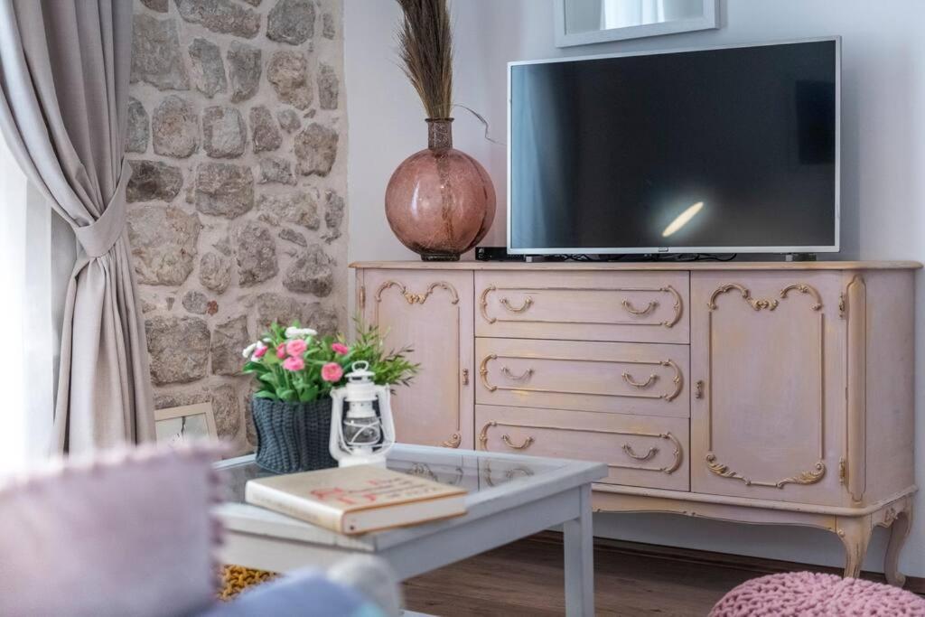 Flora-Heartbeat Old City Three Bedrooms Apartment Dubrovnik Exteriör bild
